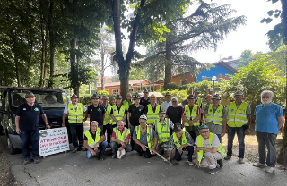 Asti - Gli Alpini al lavoro per il Parco Rivo Crosio: impegno e dedizione per la comunità
