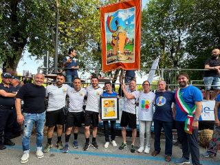 Nizza Monferrato - Canelli vince a sorpresa la Corsa delle Botti 2025 tra squalifiche e tensioni