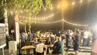 Costigliole d’Asti - Successo per la prima serata Barbera Summer Festival tra vini, cocktail e tradizione culinaria