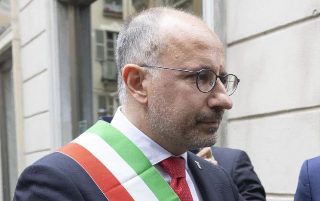 Asti - Il sindaco Rasero non revoca la cittadinanza onoraria a Benito Mussolini: "Farlo ora non ha senso"