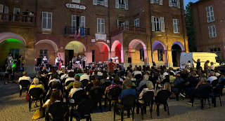 Castelnuovo Belbo - Successo per il concerto sotto le stelle con gli studenti del Liceo "Monti" di Asti